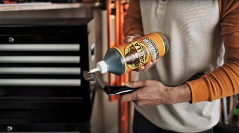 Gorilla KLEJ DO PLASTIKU METALU SZKŁA 60ML Gorilla KLEJ DO PLASTIKU METALU SZKŁA 60ML