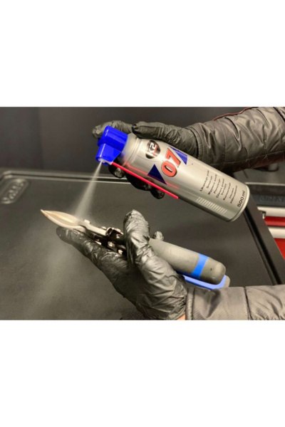 K2 07 150 ML - Produkt wielozadaniowy: likwiduje piski, smaruje, czyści, penetruje, chroni przed korozją. K2 07 150 ML - Produkt wielozadaniowy: likwiduje piski, smaruje, czyści, penetruje, chroni przed korozją.